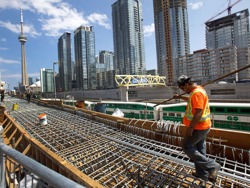 Qualified solar PV Electricians-Accommodation Overtime Equipment provided