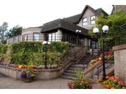 We Urgently want workers in our hotel in USA contact reasons with CV