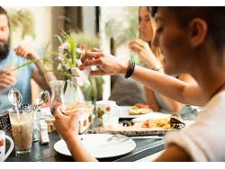 Waiters and Waitresses needed for work