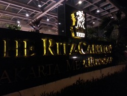 Live and work in Toronto Canada