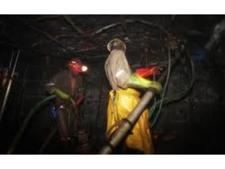 BAKUBUNG PLATINUM MINE OPEN VACANCIES CALL MR MAREBANE ON 0795427603