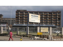 Pelonomy hospital looking for workers call Mr manaka on(0676037667)