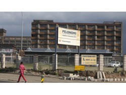 Pelonomi hospital looking for workers call Mr manaka on(0676037667)