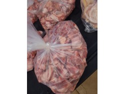 Supply meaty bones, russians, wors and chicken