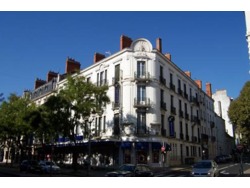 Front Desk Receptionist