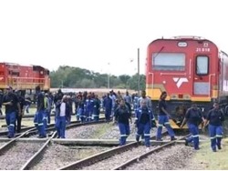 We are urgently looking General workers for permanent position engage with Mr Ramokgadi