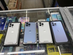 NEW Apple iPhone 13 Pro, MAX 128GB, Sierra Blue Available in Different colors