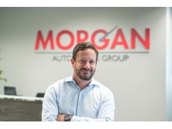 Reselling mobile phones in retails at wholesales prices