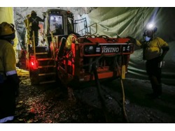 I m looking for people to work with us permanent call Mr Mohlala on. 0794571826